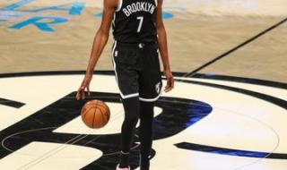 詹姆斯第15个赛季总得分多少 『球皇无双』詹姆斯本赛季结束总得分能到多少